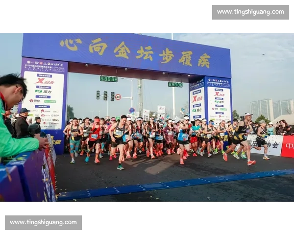 田径赛场激烈角逐展现速度与耐力的巅峰对决 田径赛场激烈角逐展现速度与耐力的巅峰对决